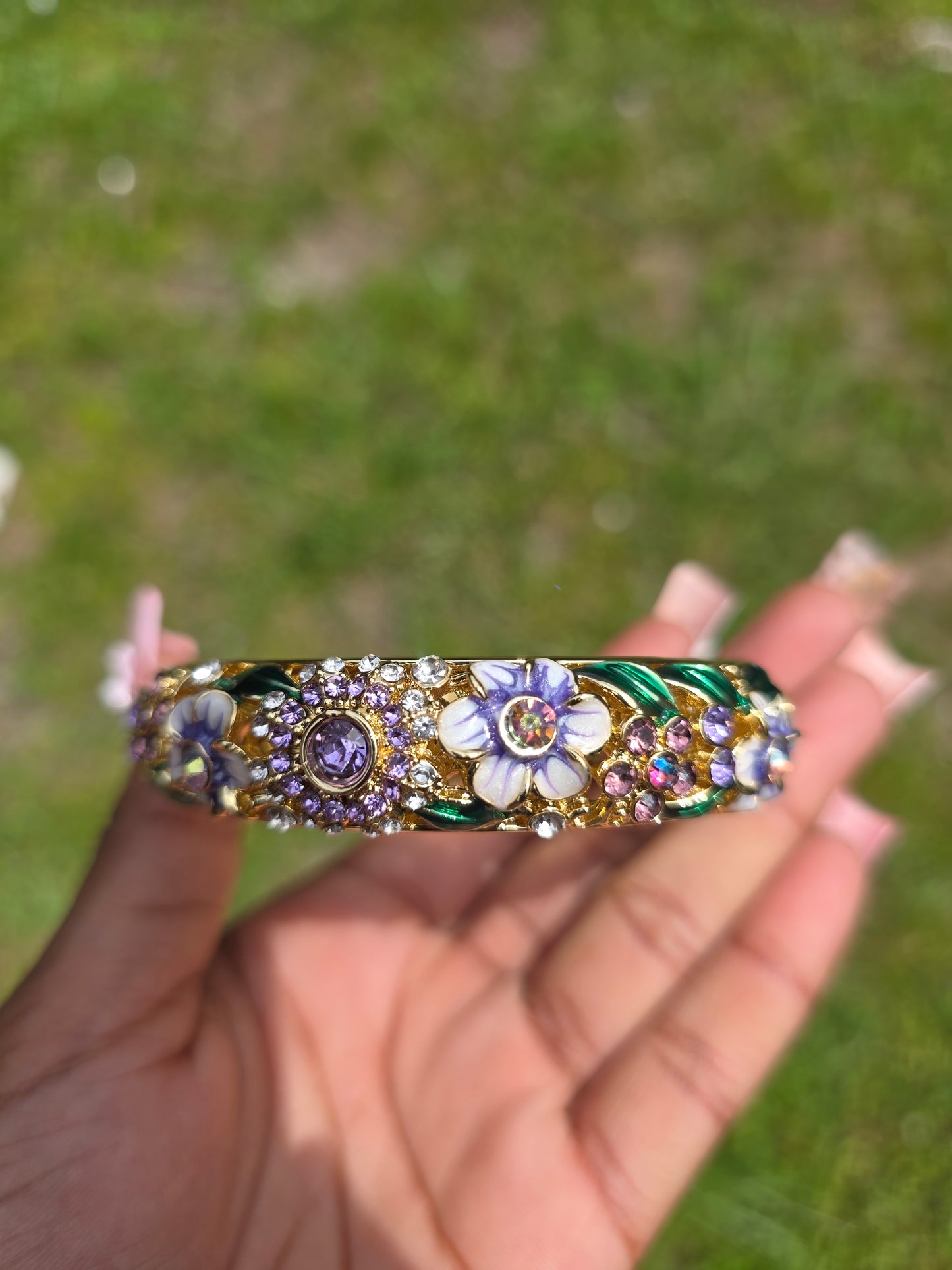 Floral Statement Cuff ✨🌸
